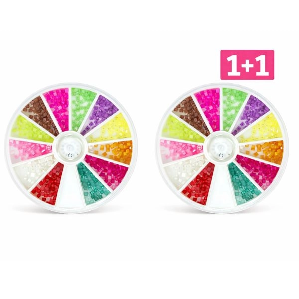 Ozdoby na nechty v boxe - štvorec - AKCIA 1+1 ZADARMO