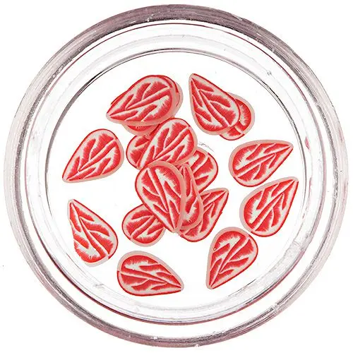 Narezané lístočky na zdobenie nechtov